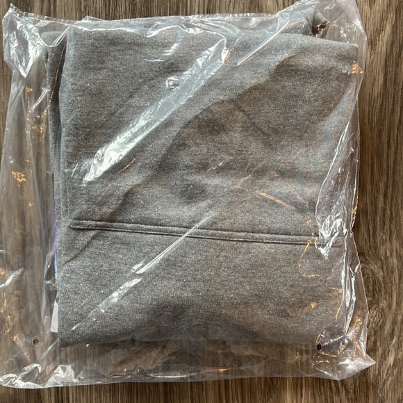 DGK Jaunt Hoody in Heather Gunmetal Gray. - Picture 4 of 6